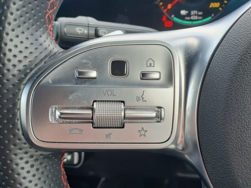 More views of Mercedes-Benz EQA