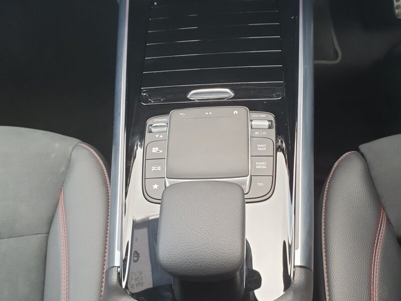 More views of Mercedes-Benz EQA