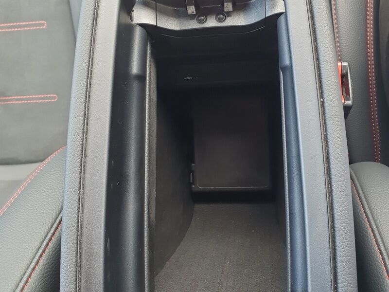 More views of Mercedes-Benz EQA
