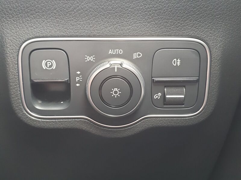 More views of Mercedes-Benz EQA