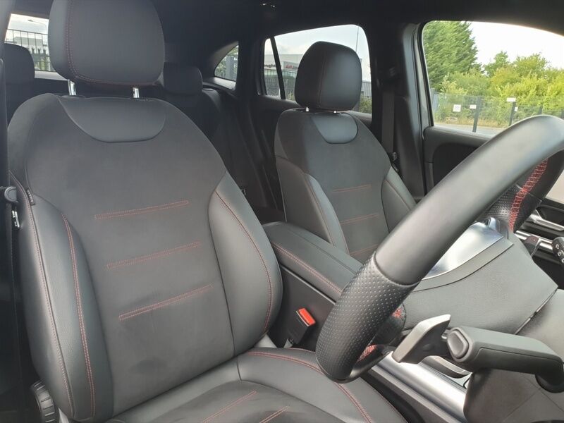 More views of Mercedes-Benz EQA