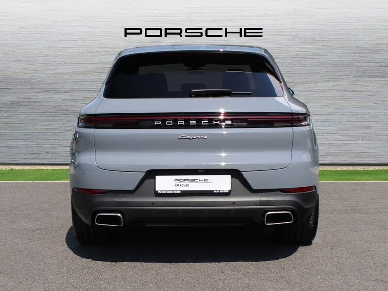 More views of Porsche Cayenne