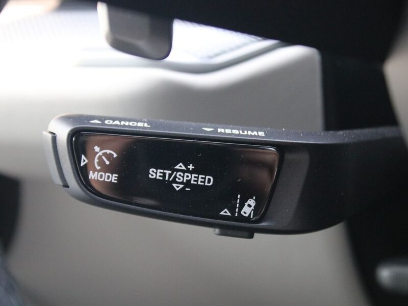 More views of Porsche Cayenne