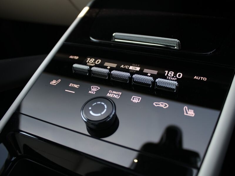 More views of Porsche Cayenne