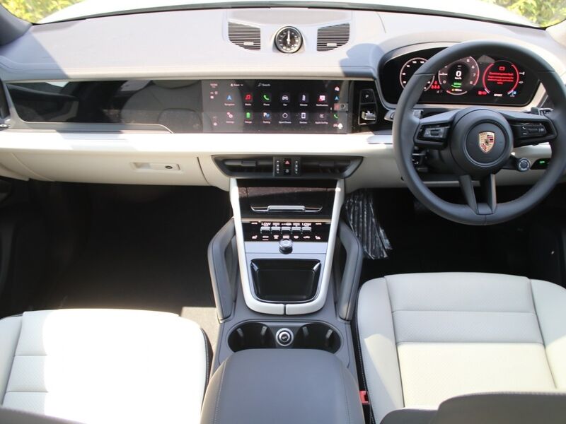 More views of Porsche Cayenne