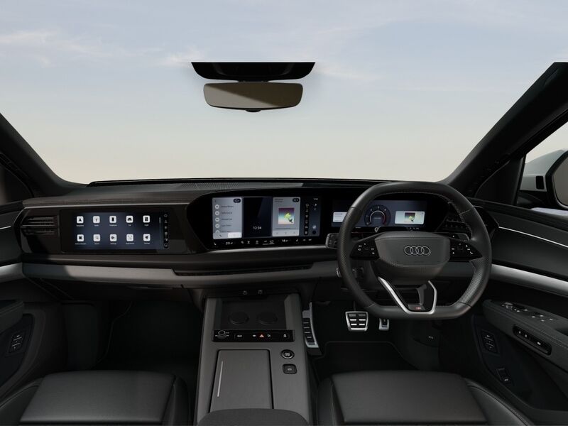 More views of Audi Q7