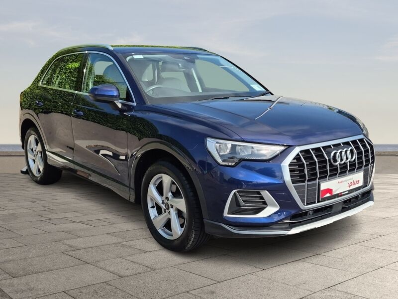 More views of Audi Q3