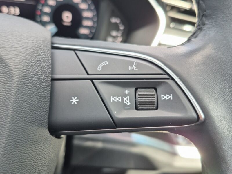 More views of Audi Q3
