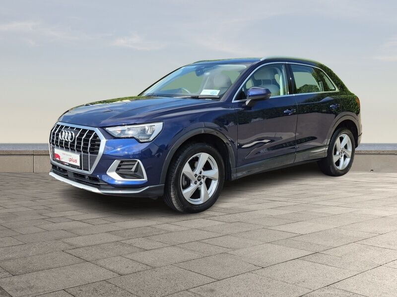 More views of Audi Q3