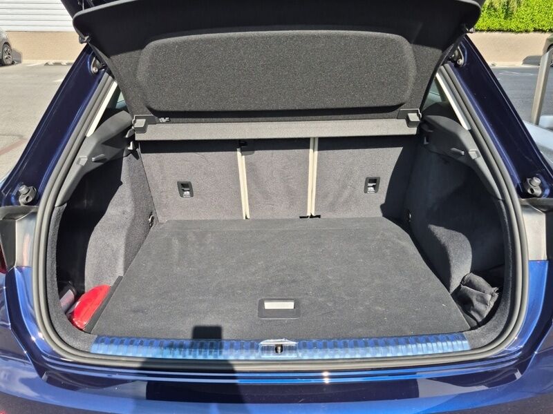 More views of Audi Q3