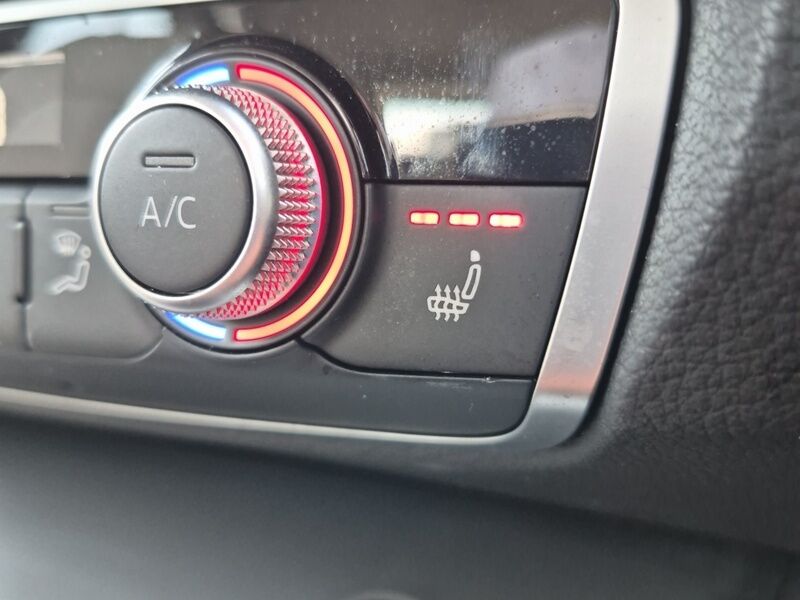 More views of Audi Q3