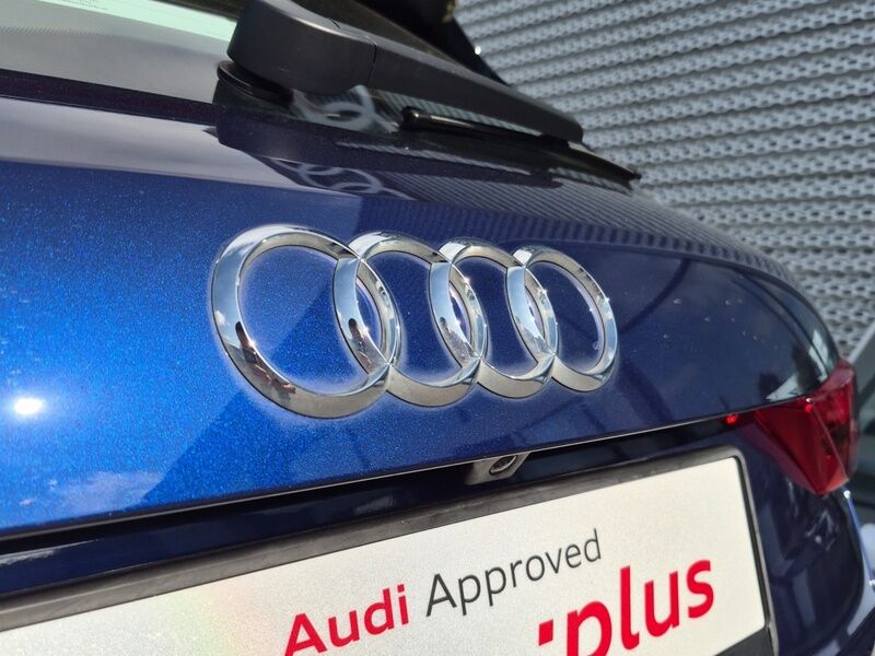 More views of Audi Q3