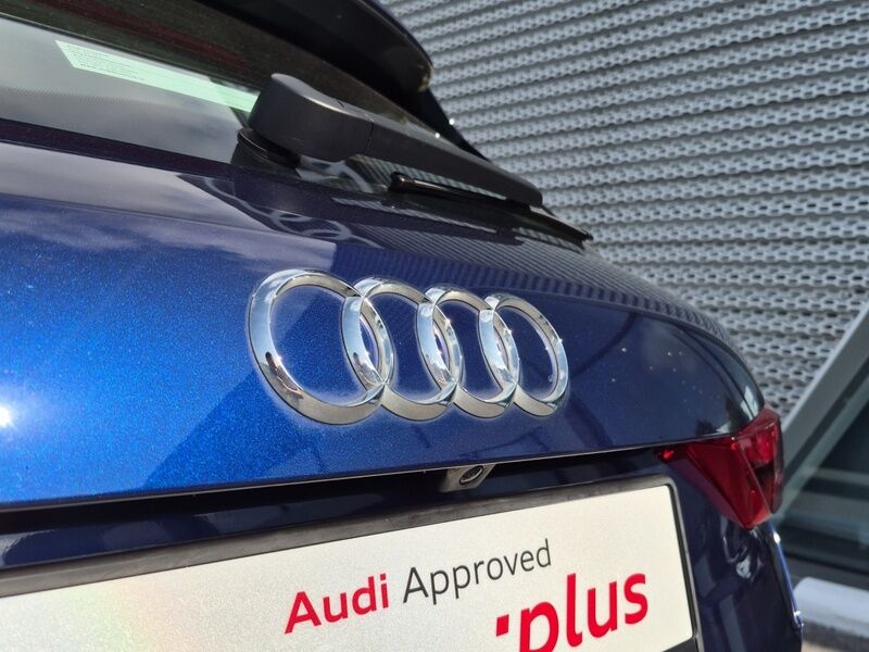 More views of Audi Q3