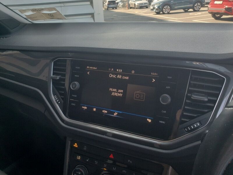 More views of Volkswagen T-Roc