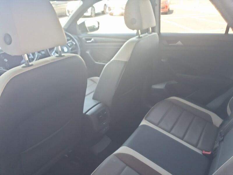 More views of Volkswagen T-Roc