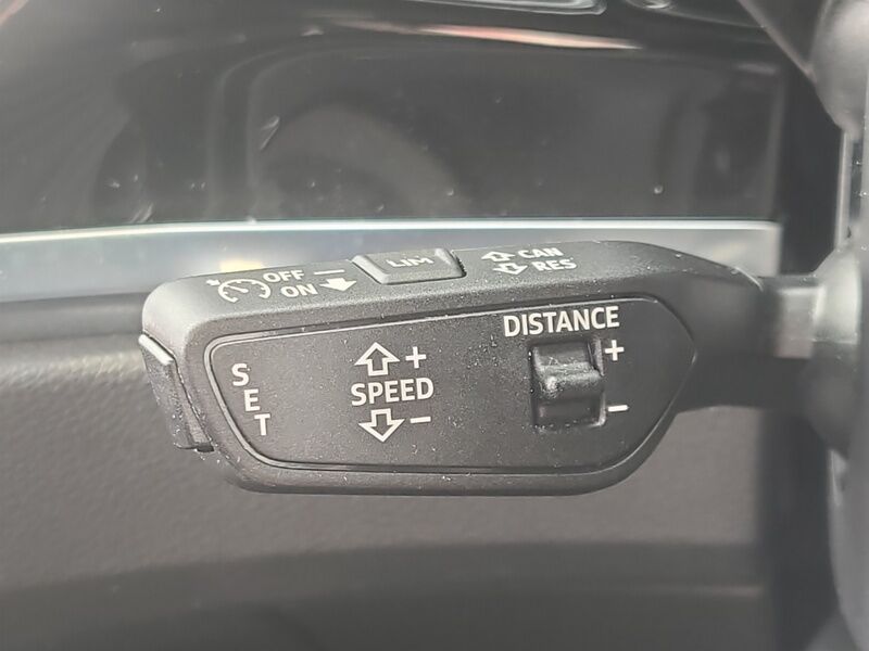 More views of Audi Q3