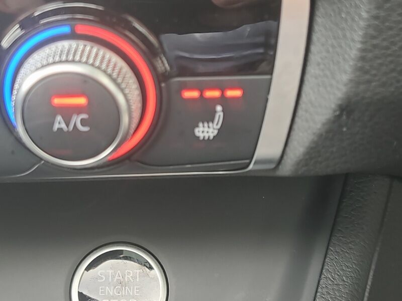 More views of Audi Q3