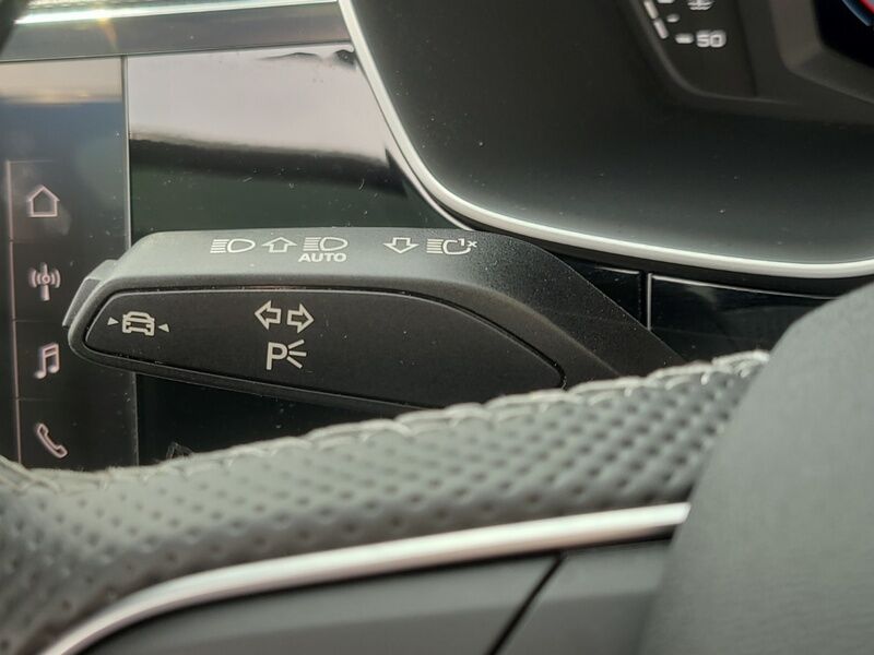 More views of Audi Q3