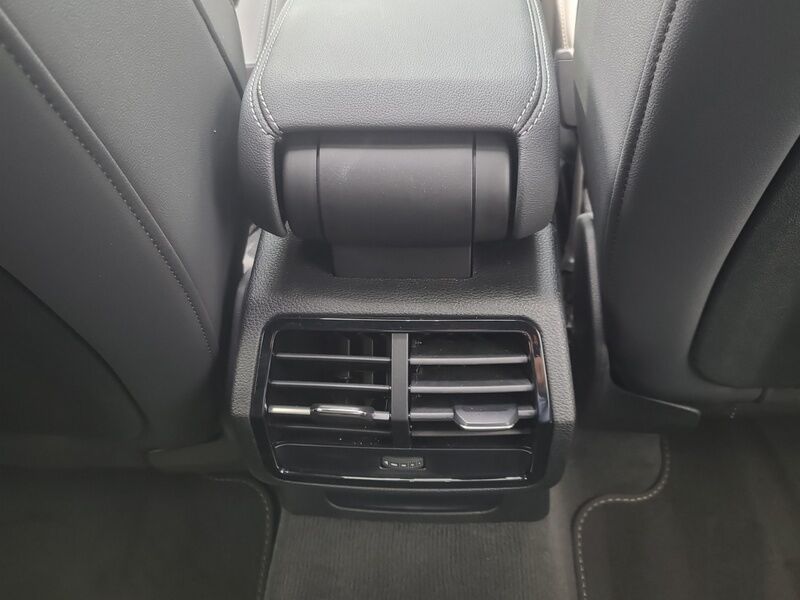 More views of Audi Q3