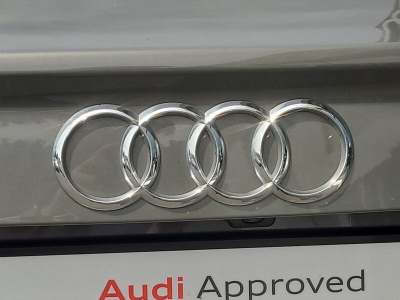 More views of Audi Q3