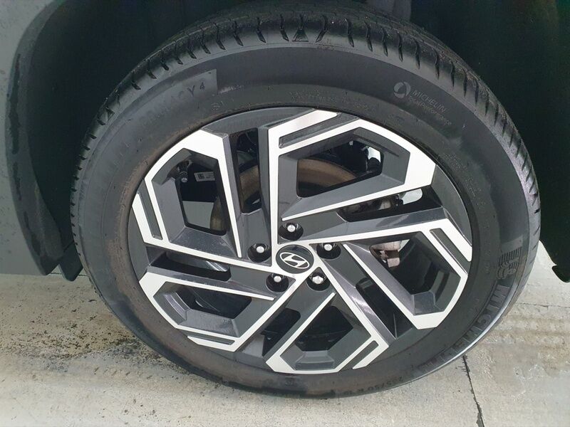 More views of Hyundai Tucson