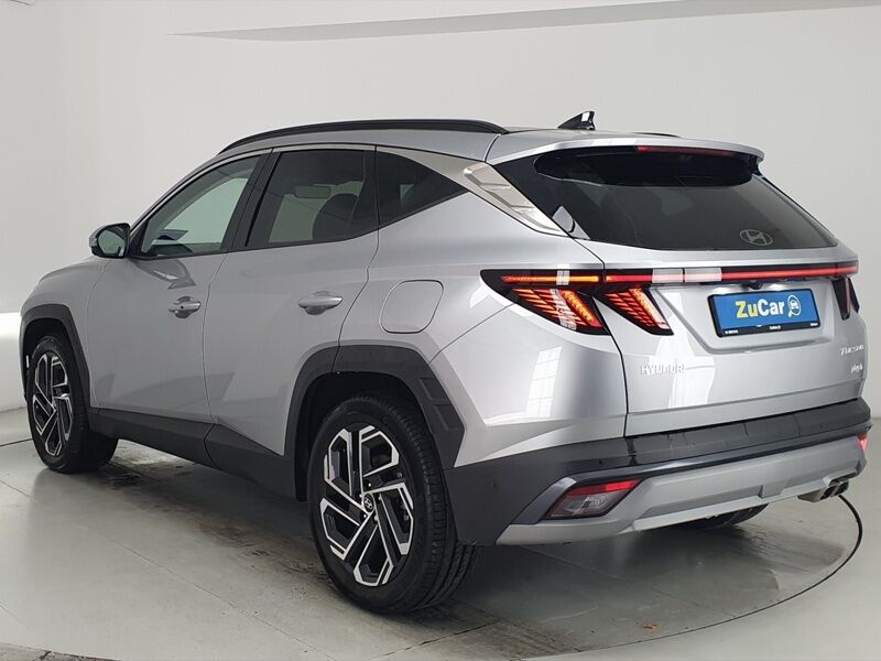 More views of Hyundai Tucson
