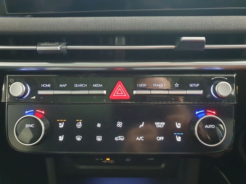 More views of Hyundai Tucson