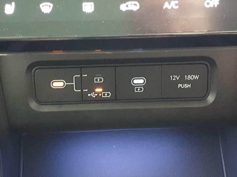 More views of Hyundai Tucson