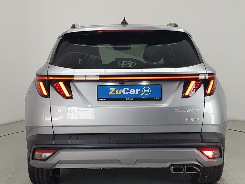 More views of Hyundai Tucson