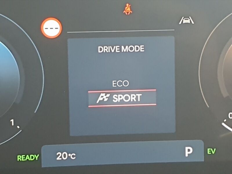 More views of Hyundai Tucson