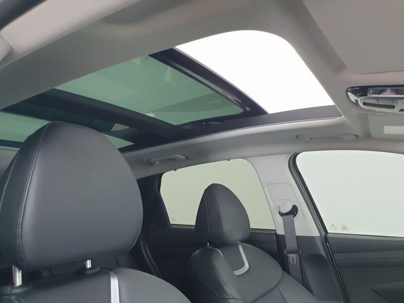 More views of Hyundai Tucson
