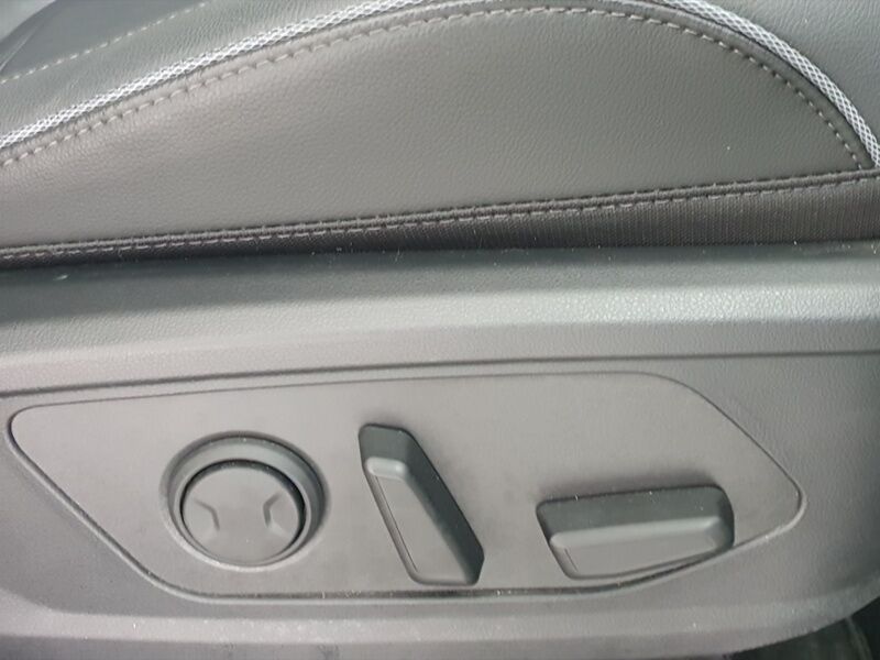 More views of Hyundai Tucson