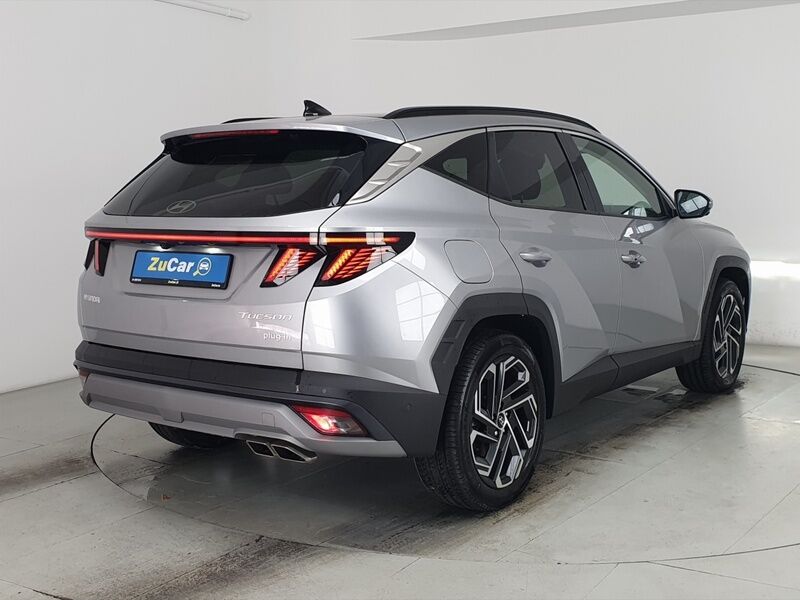 More views of Hyundai Tucson