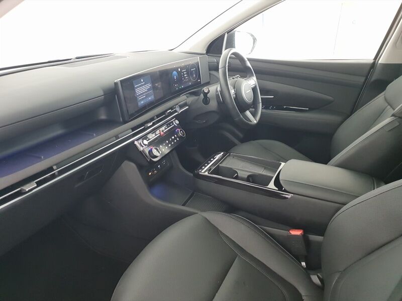 More views of Hyundai Tucson