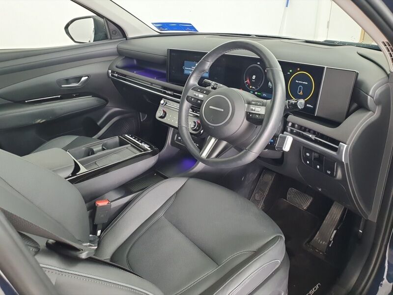 More views of Hyundai Tucson