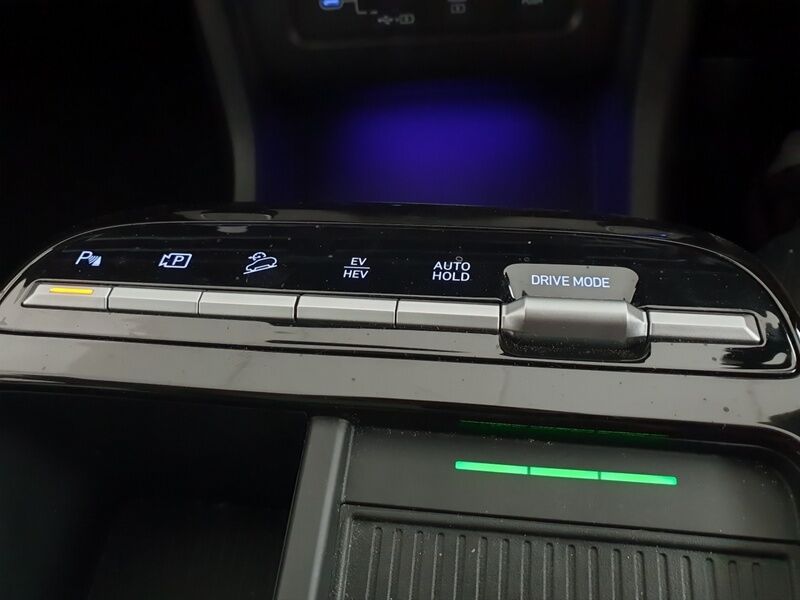 More views of Hyundai Tucson