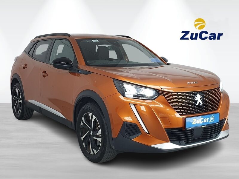 More views of Peugeot 2008