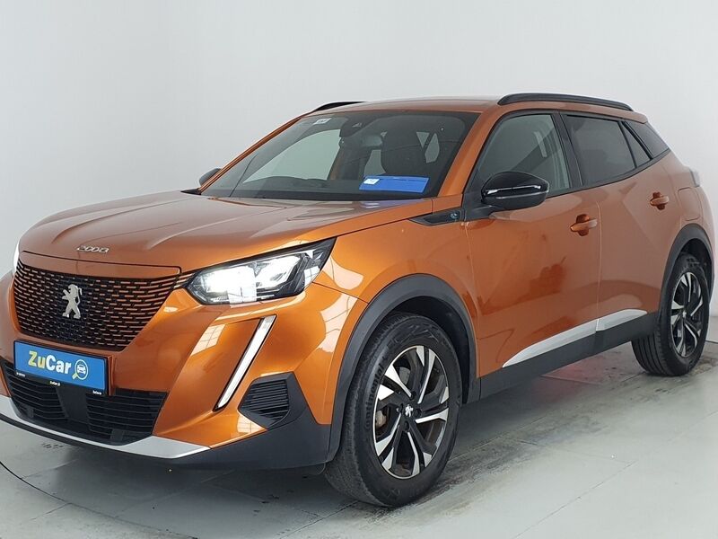 More views of Peugeot 2008