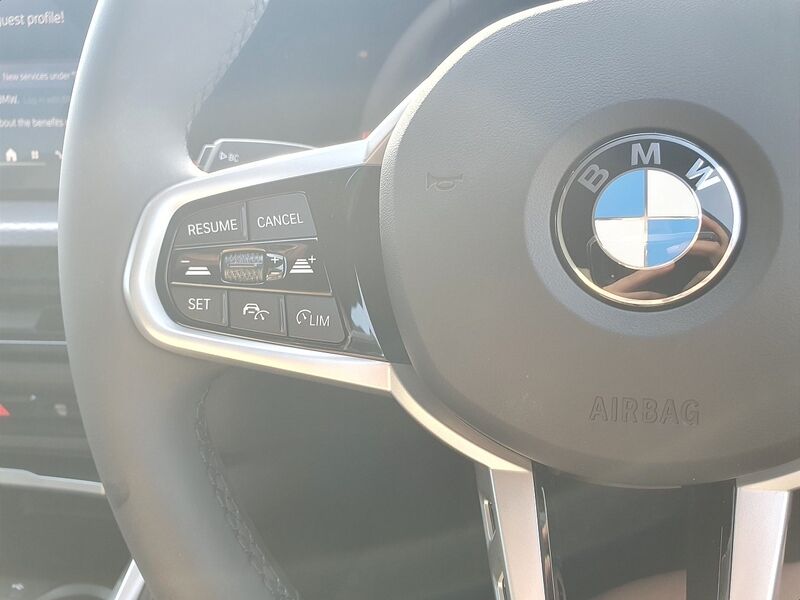 More views of BMW i4