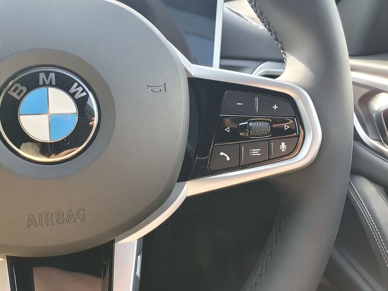 More views of BMW i4