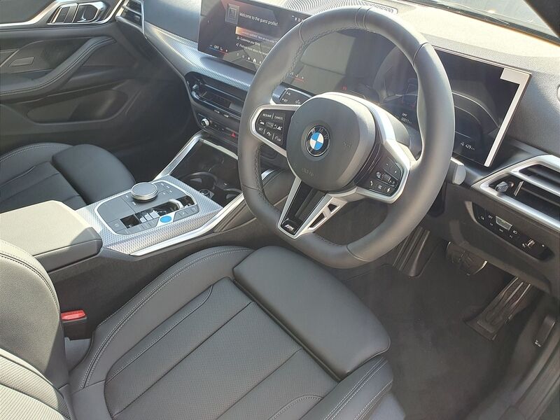 More views of BMW i4