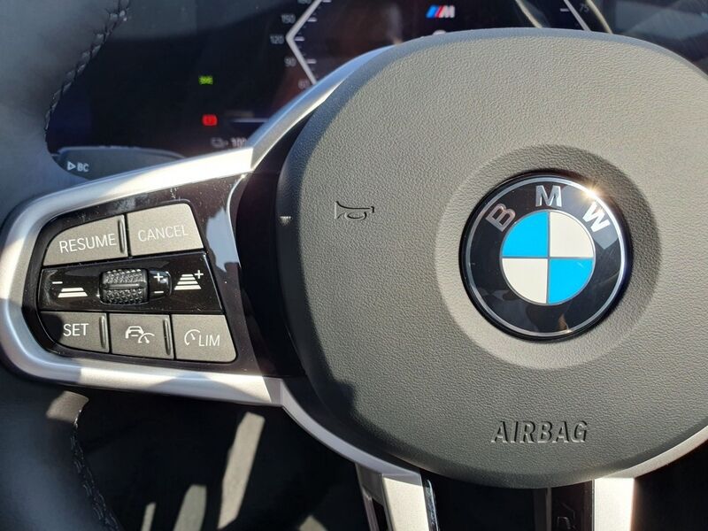 More views of BMW i4
