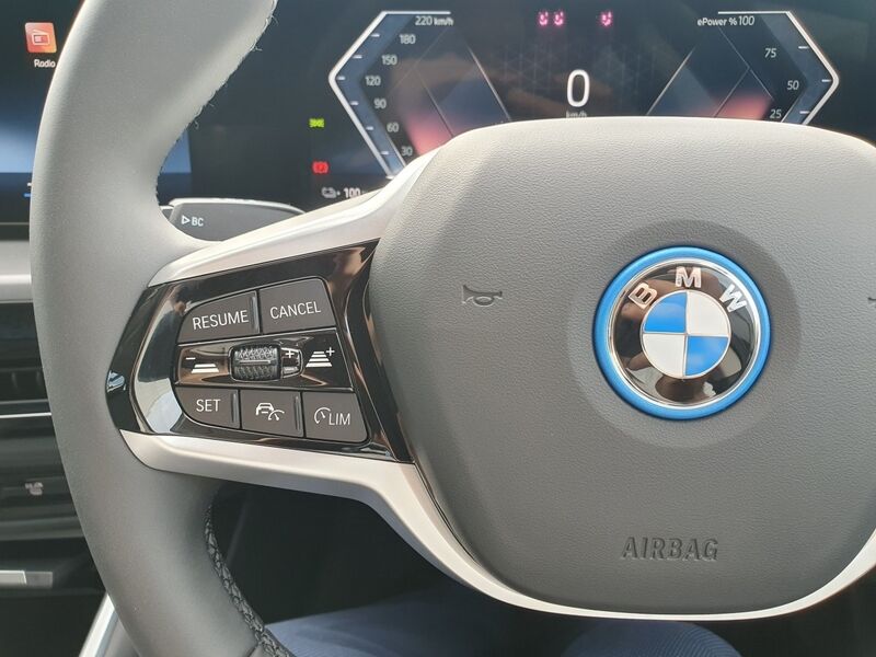 More views of BMW i4
