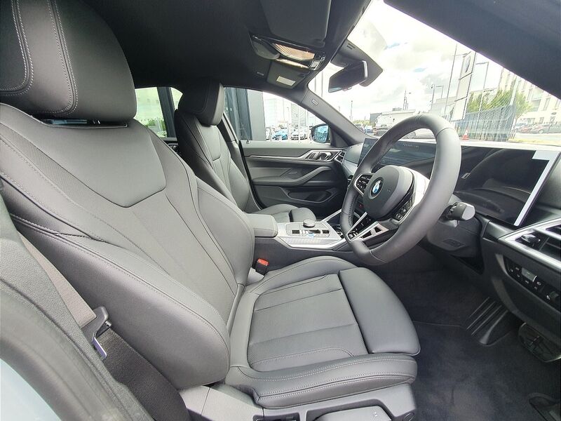 More views of BMW i4