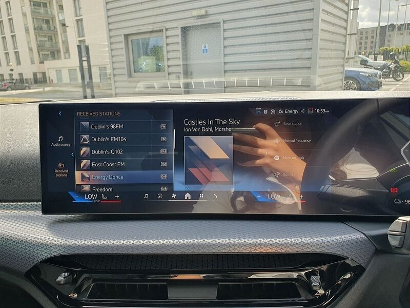 More views of BMW i4