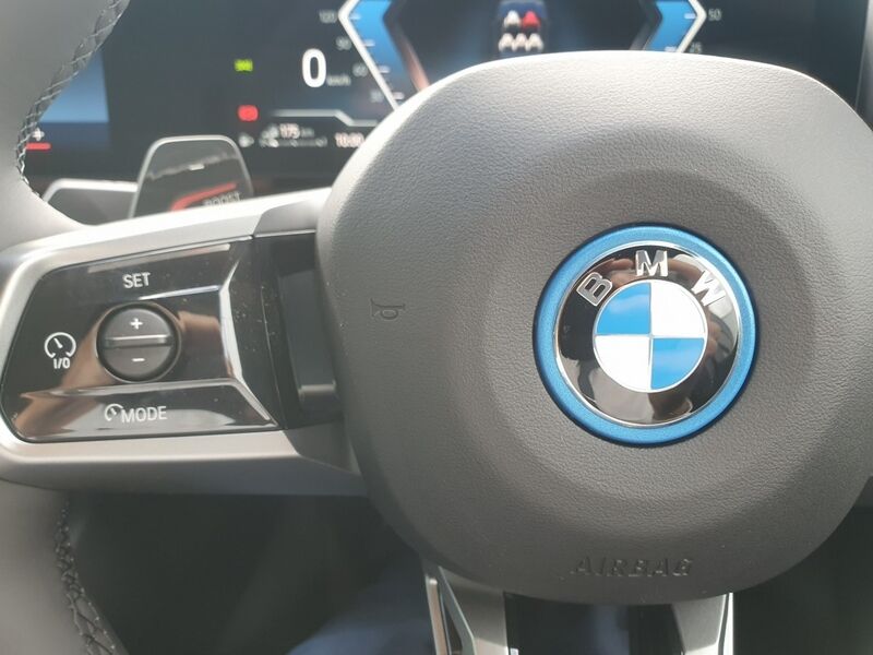 More views of BMW 5-Series