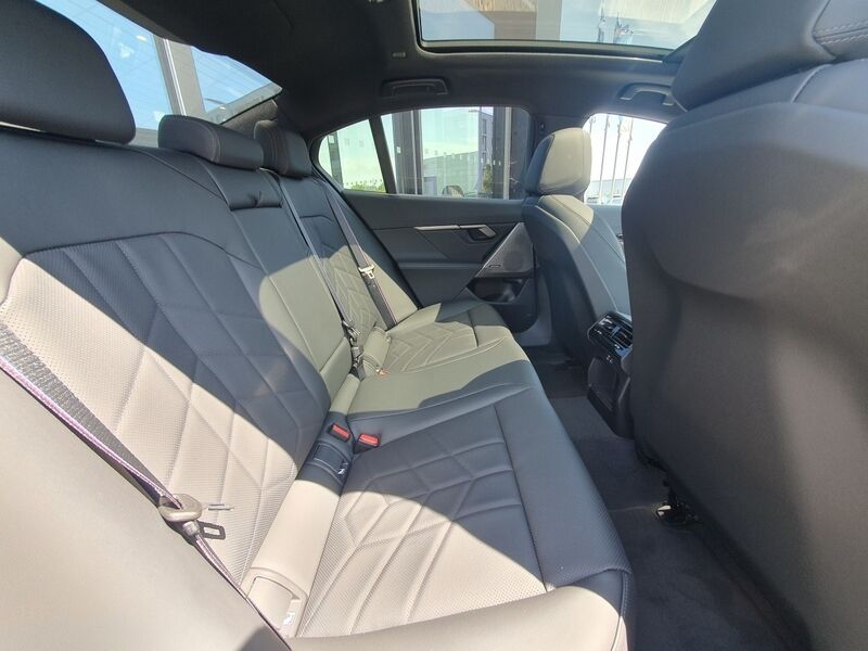 More views of BMW 5-Series