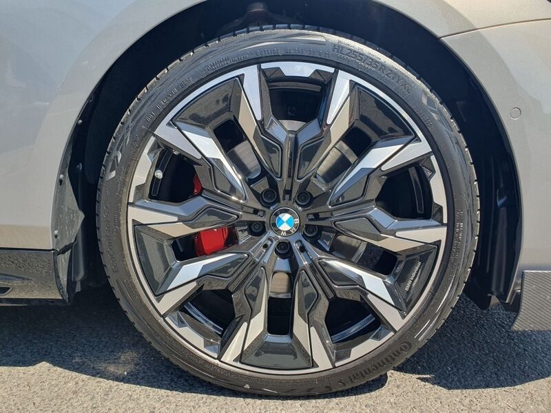 More views of BMW 5-Series