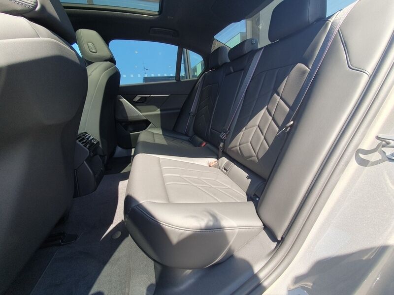More views of BMW 5-Series