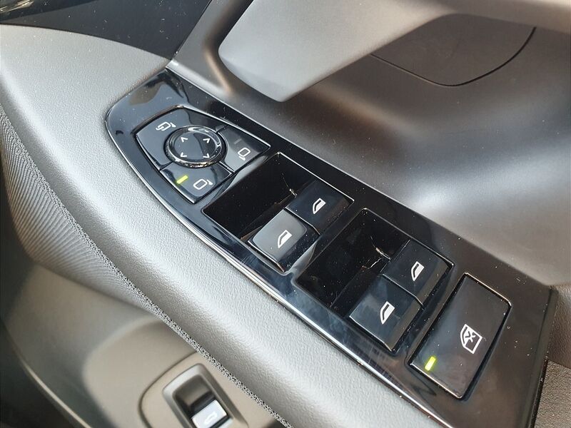More views of BMW 5-Series